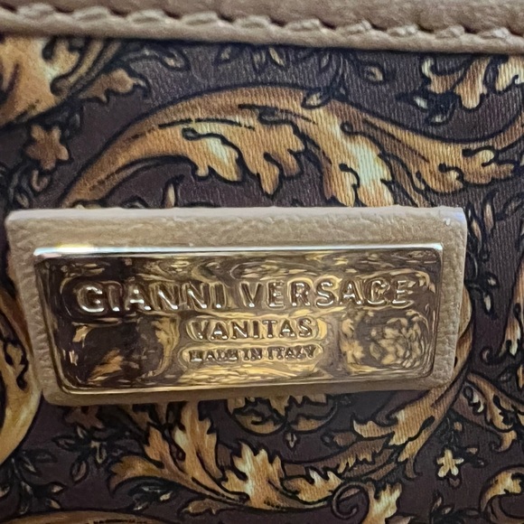 VERSACE Barocco Quilted Calliope Vanitas Shoulder Bag - Picture 12 of 13